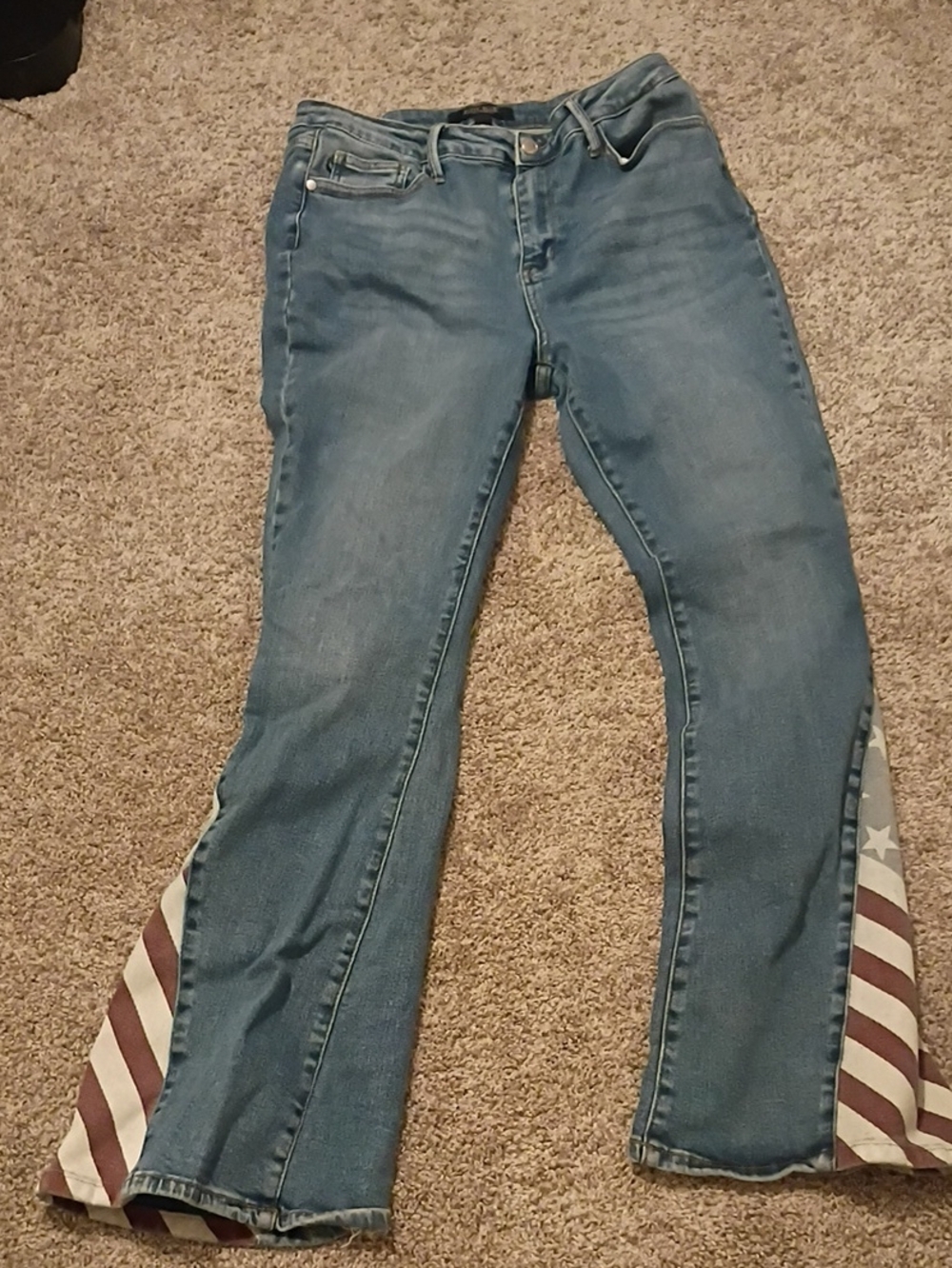 Judy Blue Flare Blue Jeans